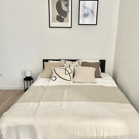 Cozy Apartment In Central บูดาเปสต์ ภายนอก รูปภาพ